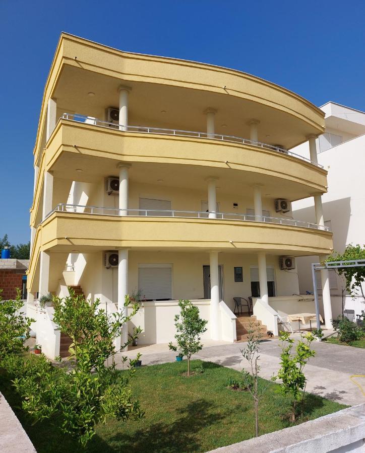 Korac Apartments Улцинь Экстерьер фото