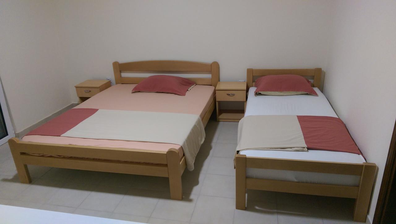 Korac Apartments Улцинь Экстерьер фото